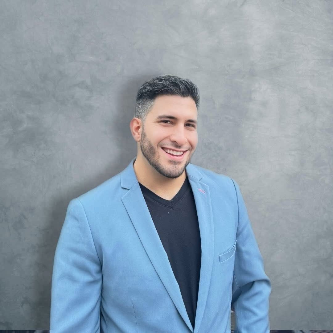 Nicolas Damianovich Nicolas Damianovich, Directeur services construction